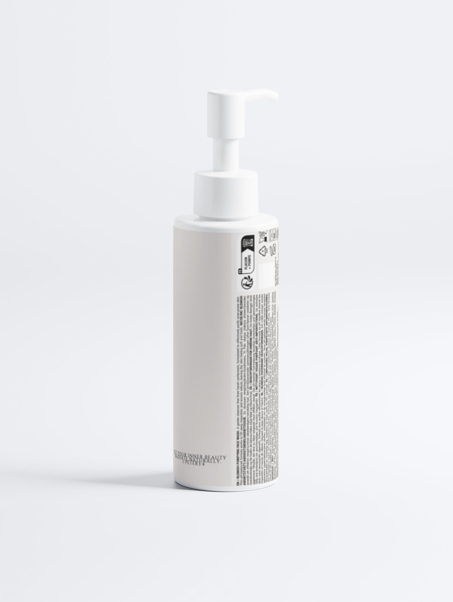 Premium facial cleanser for blemish-prone skin with fresh green tea aroma